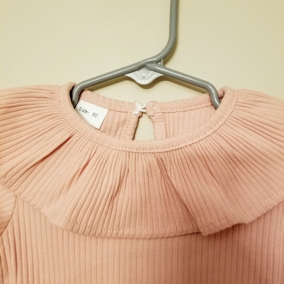 RUFFLE COLLAR RIB BODYSUIT - Picture 2 of 8